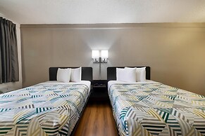 Studio 6 - Beaumont, TX