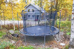 Charming Cabin with Private Sauna