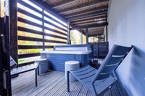 Charming Cabin with Private Sauna