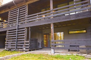 Charming Cabin with Private Sauna