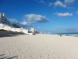 Penthouse moderno hermosa vista al mar