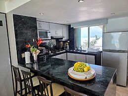 Penthouse moderno hermosa vista al mar