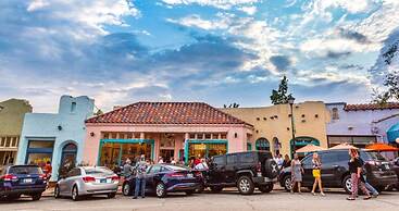 Modern 1B Studio Oasis Plaza District Access 32C