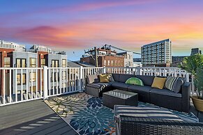 Prime City Condo II Parking Skyline