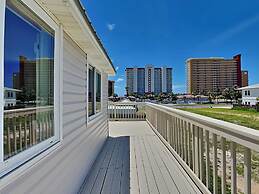 PC Beach Retreat D