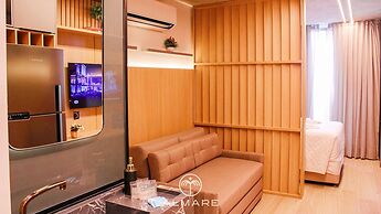 Setai Yacht Premium II - By Almare Flats