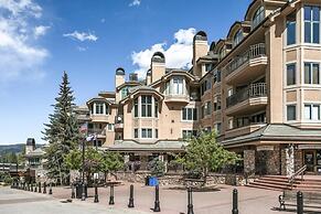 Ski in, Ski out 3 Bedroom Condo at the Beaver Creek Lodge