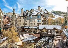 Ski in, Ski out 3 Bedroom Condo at the Beaver Creek Lodge