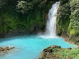Hotel Rio Celeste Dreams