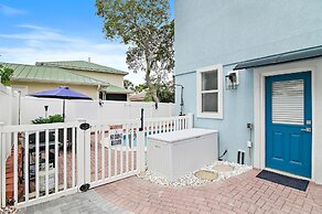 Jack Chasin' Birdies