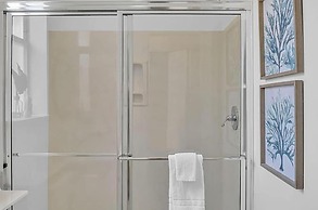 Jack Chasin' Birdies