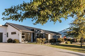 The Clearview House - Lake Views