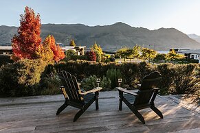 The Clearview House - Lake Views