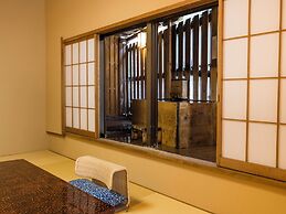 Izuatagawa Onsen Miharuya