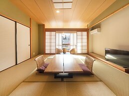 Izuatagawa Onsen Miharuya