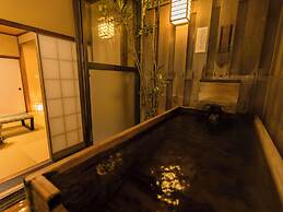 Izuatagawa Onsen Miharuya