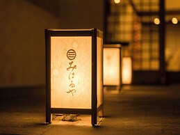 Izuatagawa Onsen Miharuya