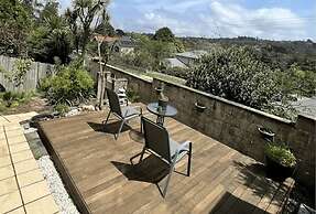 Cozy Mountain Cottage