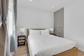 Le Victoria MidTown Montreal