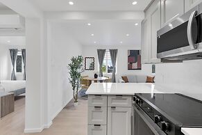 Le Victoria MidTown Montreal