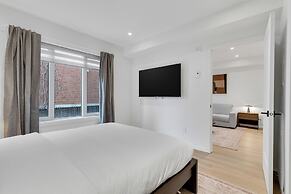 Le Victoria MidTown Montreal