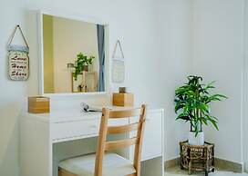 Maison Privee - Modern Yas Island Escape w/ Peaceful Canal Views