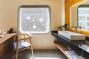 VELA be Bangkok Siam