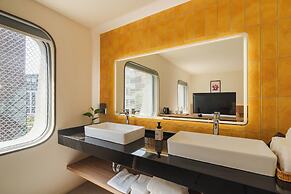 VELA be Bangkok Siam