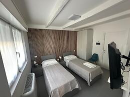 Jesi Home