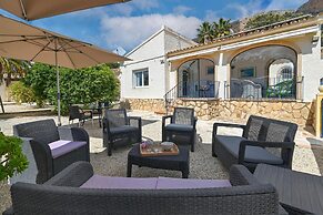Ker Blanc in J vea With 5 Bedrooms and 4 Bathrooms