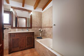 Can Lliganya in Santa y