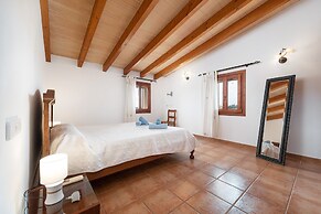 Can Lliganya in Santa y