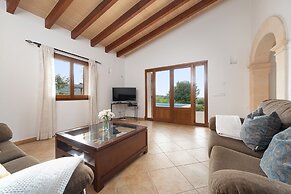 Cas Batlet in Santa y