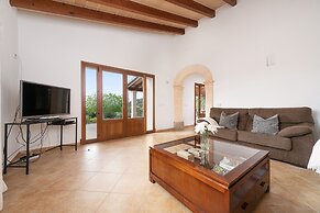 Cas Batlet in Santa y