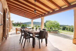 Cas Batlet in Santa y