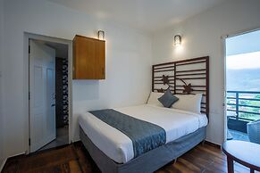 Thalir  Nest Valley View