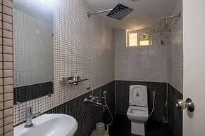 Thalir  Nest Valley View