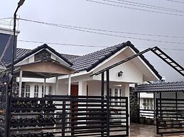 Thalir  Nest Valley View