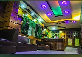 Grand Plaza Hotel
