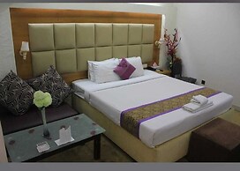 Grand Plaza Hotel