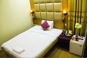 Grand Plaza Hotel