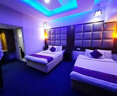 Grand Plaza Hotel