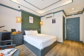 The Star Hotel - Dist 7 HCMC