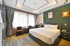 The Star Hotel - Dist 7 HCMC