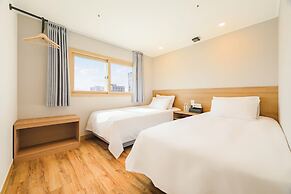 Hotel Moon