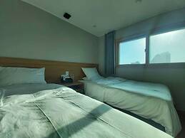 Hotel Moon