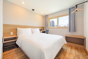 Hotel Moon