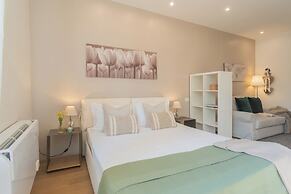 MT Studio by Rent All Como