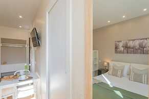 MT Studio by Rent All Como