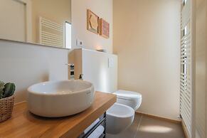 MT Studio by Rent All Como